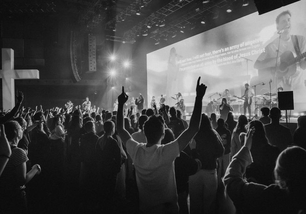dave pettigrew worship cocnert