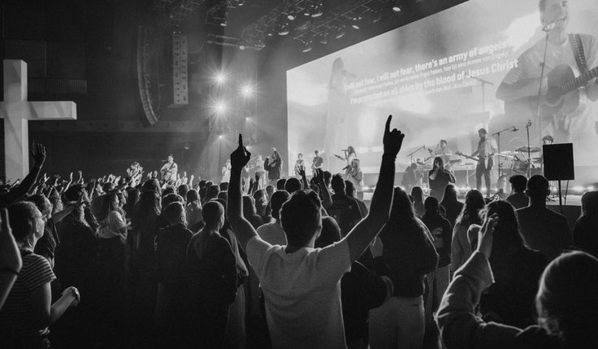 dave pettigrew worship cocnert